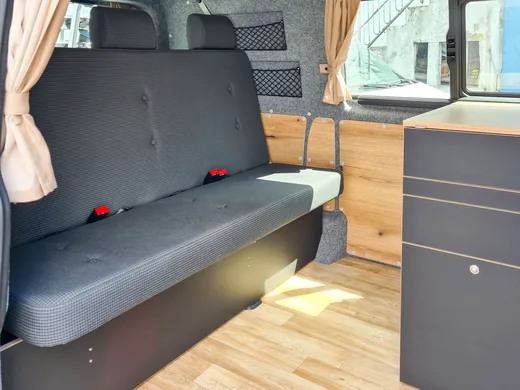 SchlafBUS